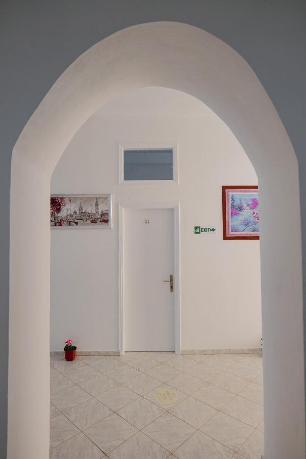 Hotel Casamia Sarandë Esterno foto